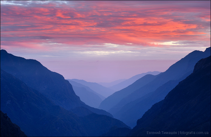 Закат в Гималаях, Непал